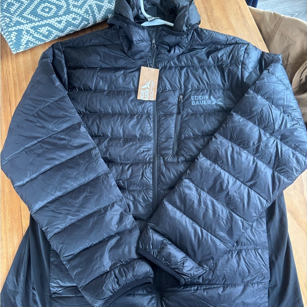 Eddie Bauer Men's Black Quilted Packable Puffer Jacket